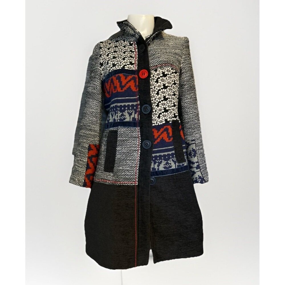 Lulu G. Paris Vtg Tapestry Patchwork Black White Red Coat Tweed